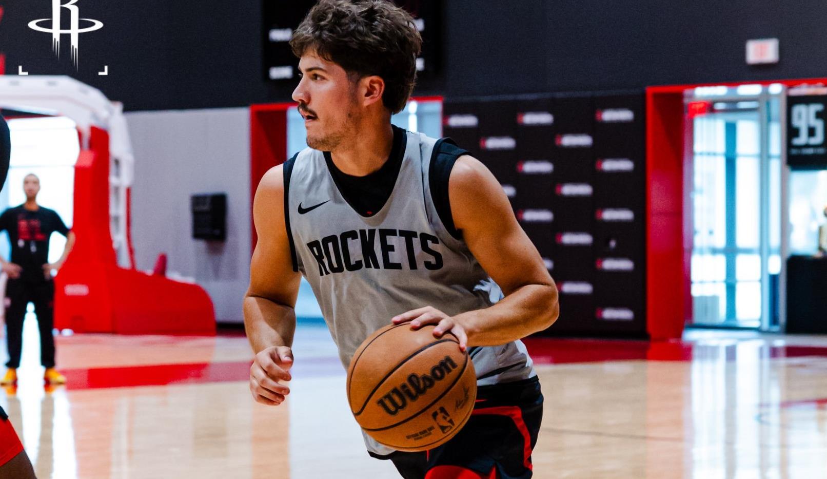 美国男子篮球联赛快节奏进行,各队实力激烈的简单介绍 美国男子篮球联赛快节奏进行,各队实力激烈的简单介绍