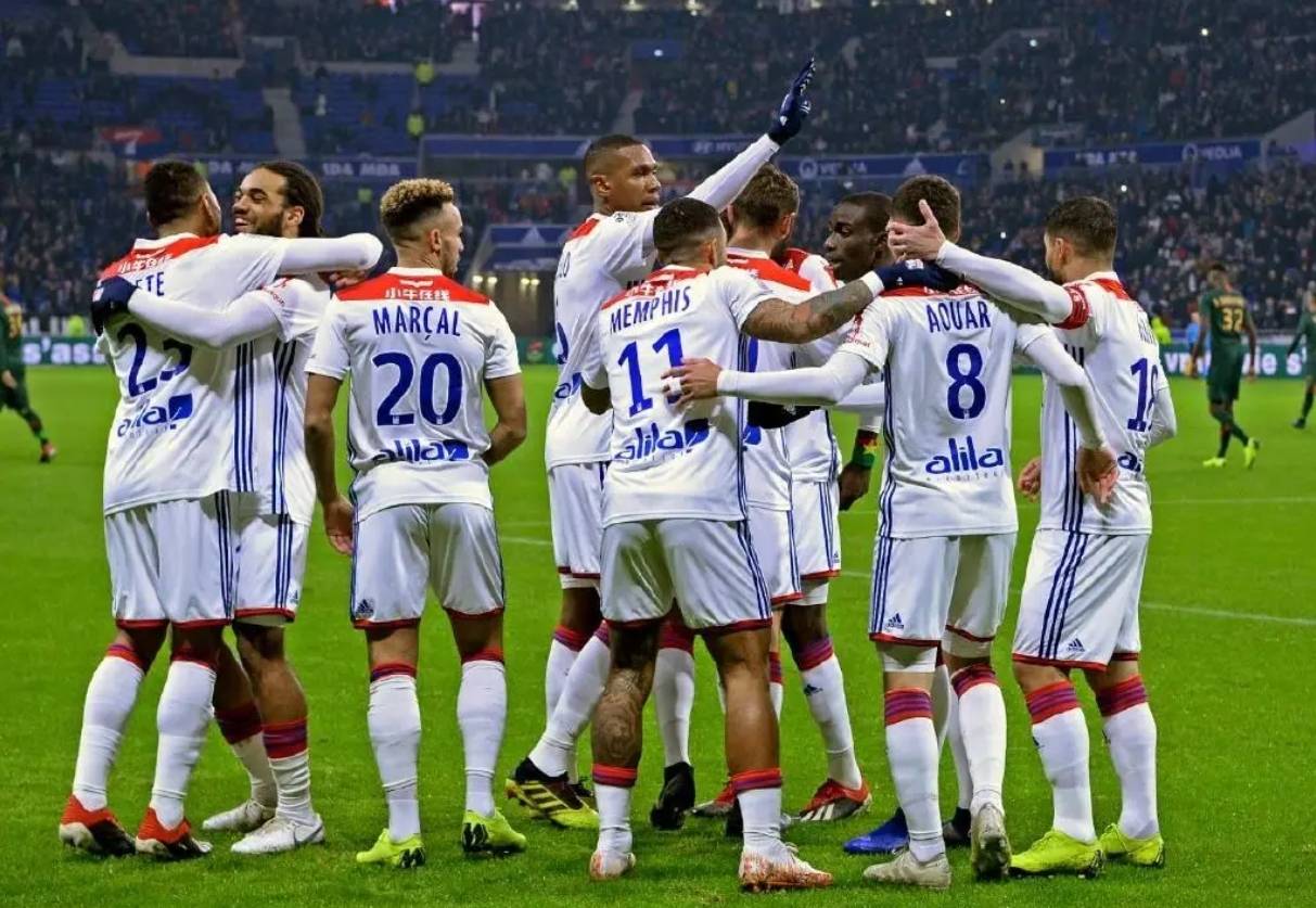 包含圣埃蒂安客场战胜对手,取得法甲近期连胜的词条 包含圣埃蒂安客场战胜对手,取得法甲近期连胜的词条