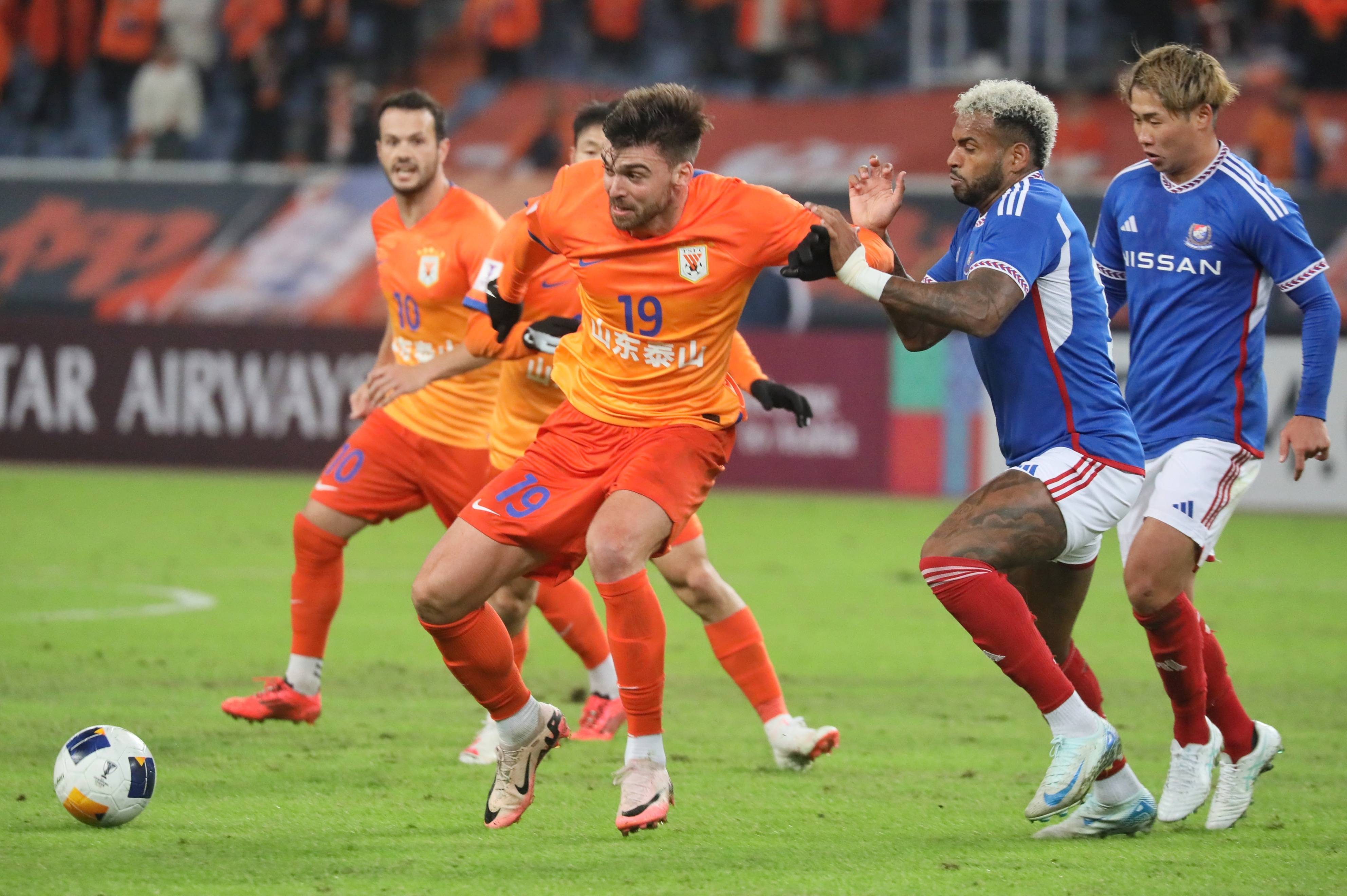 横滨水手后卫因伤无缘出战! 横滨水手后卫因伤无缘出战!