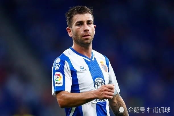 瓦伦西亚取胜斯图加特,士气大振 瓦伦西亚取胜斯图加特,士气大振