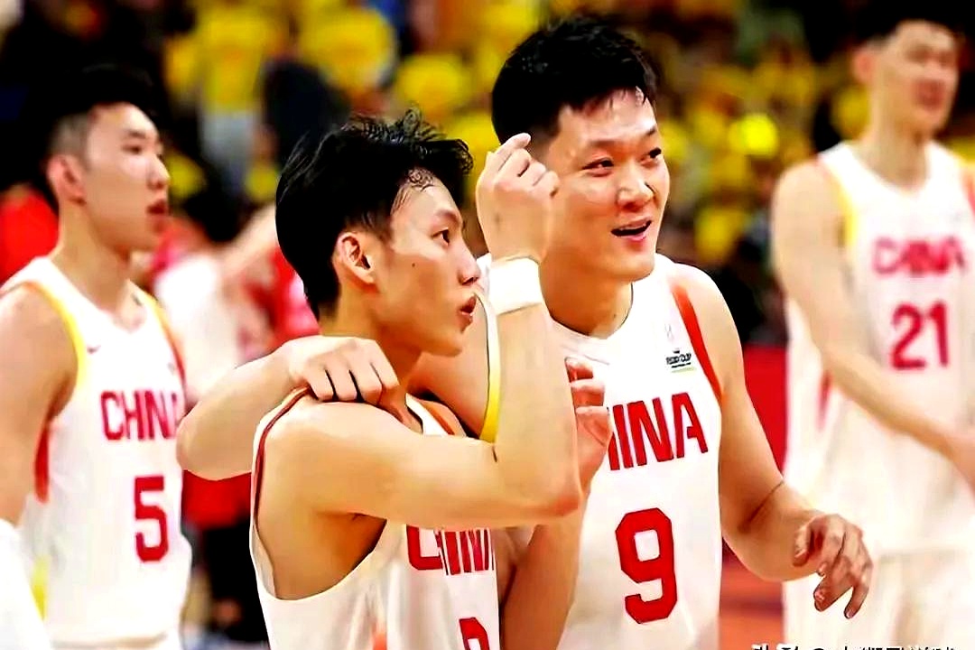 体育比赛中球队之间的交锋展现出非凡的实力 体育比赛中球队之间的交锋展现出非凡的实力