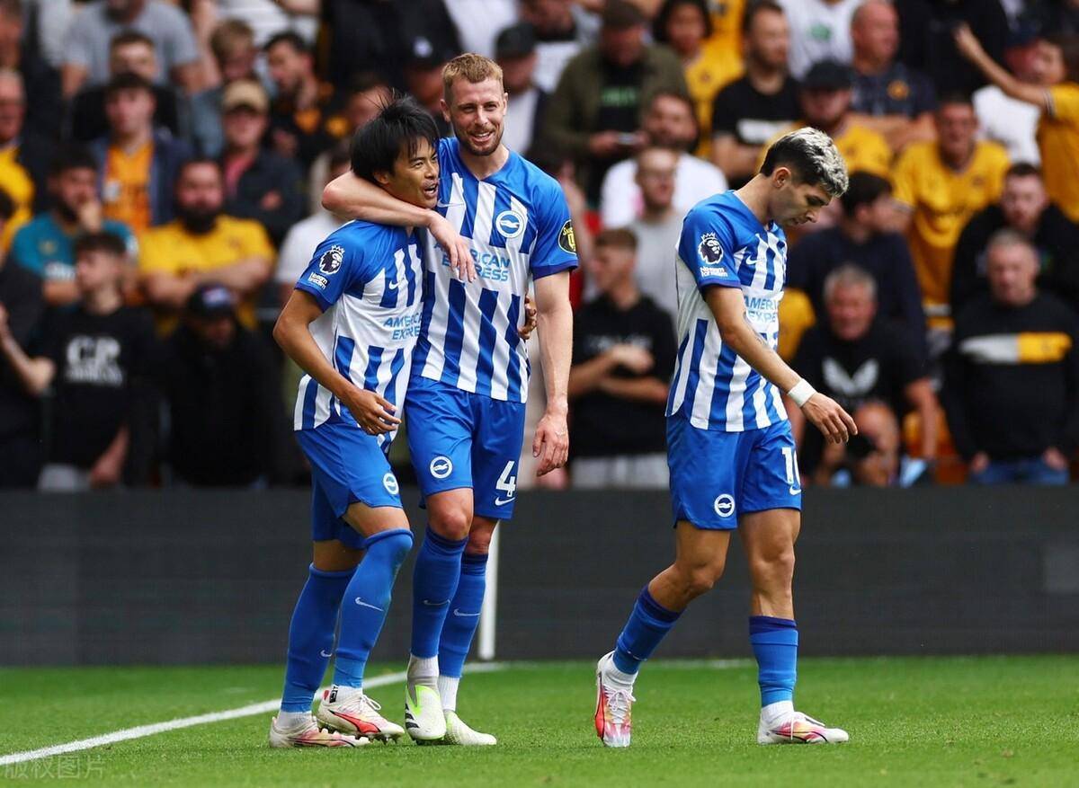 利物浦遭遇英超保级危机，保级前景堪忧 