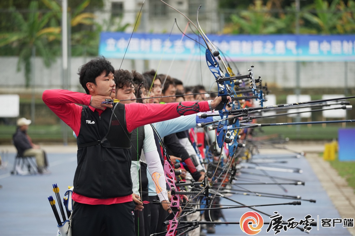 包含射箭选手备战世锦赛,专项技术进步备受称赞的词条 包含射箭选手备战世锦赛,专项技术进步备受称赞的词条