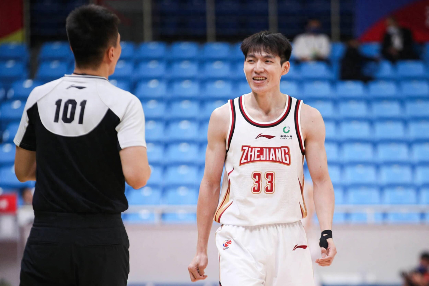 浙江男篮豪取关键胜利，晋级希望再次升温的简单介绍