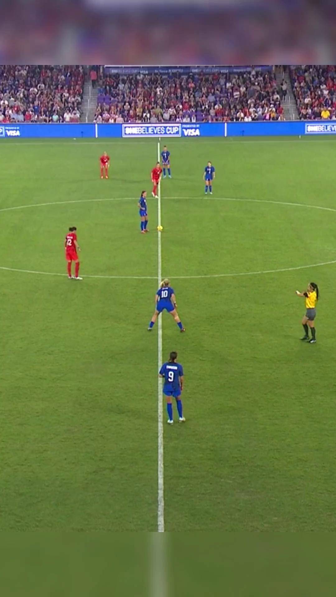 包含美国女足队长致辞，期待下一场胜利！的词条