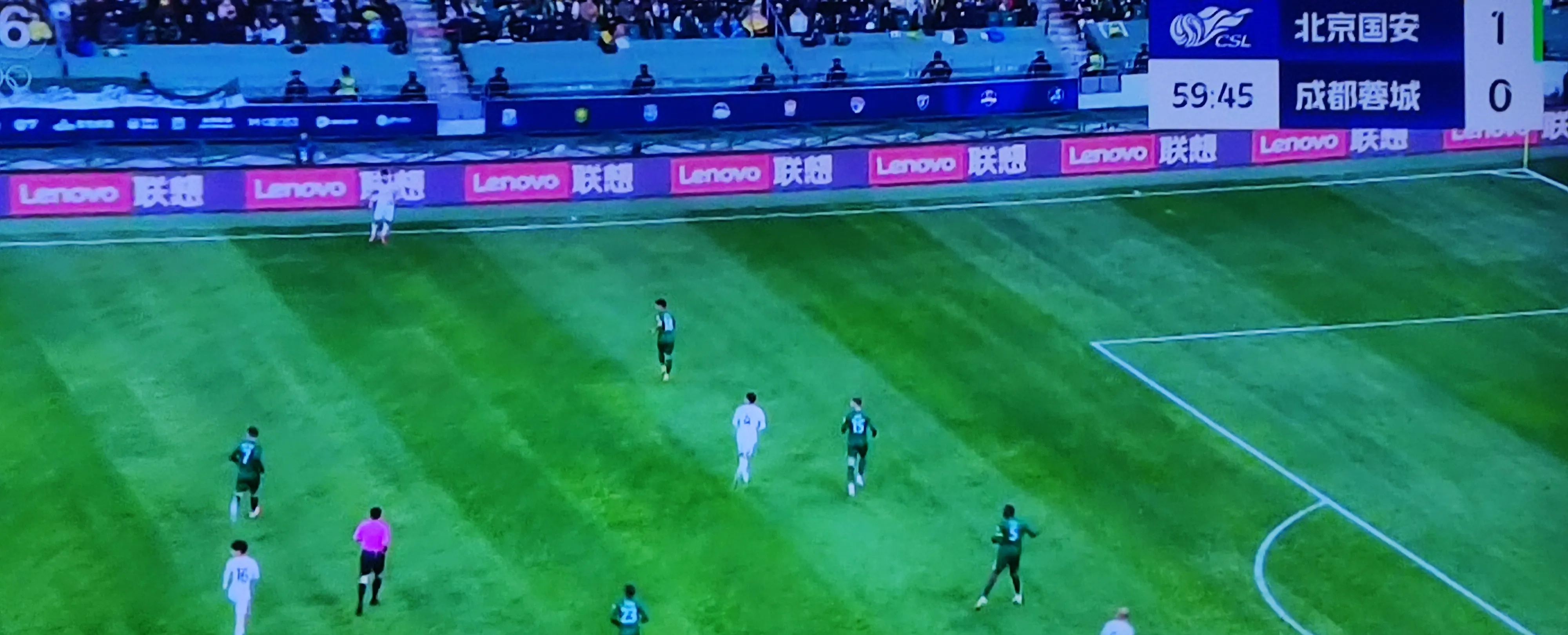 北京国安队对手江苏苏宁队，决战赛场谁能胜出 