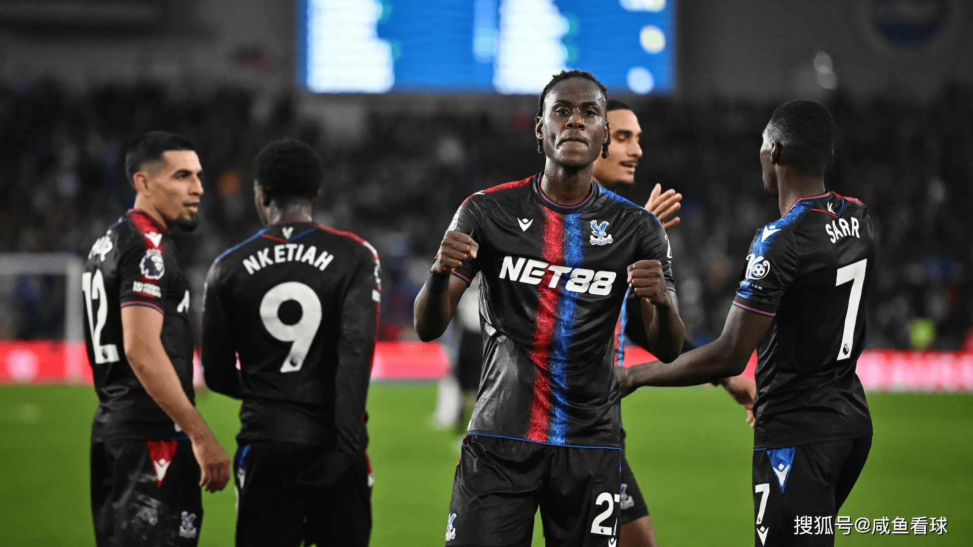 包含布莱顿主场迎战水晶宫，豪取主场三分保持竞争力的词条