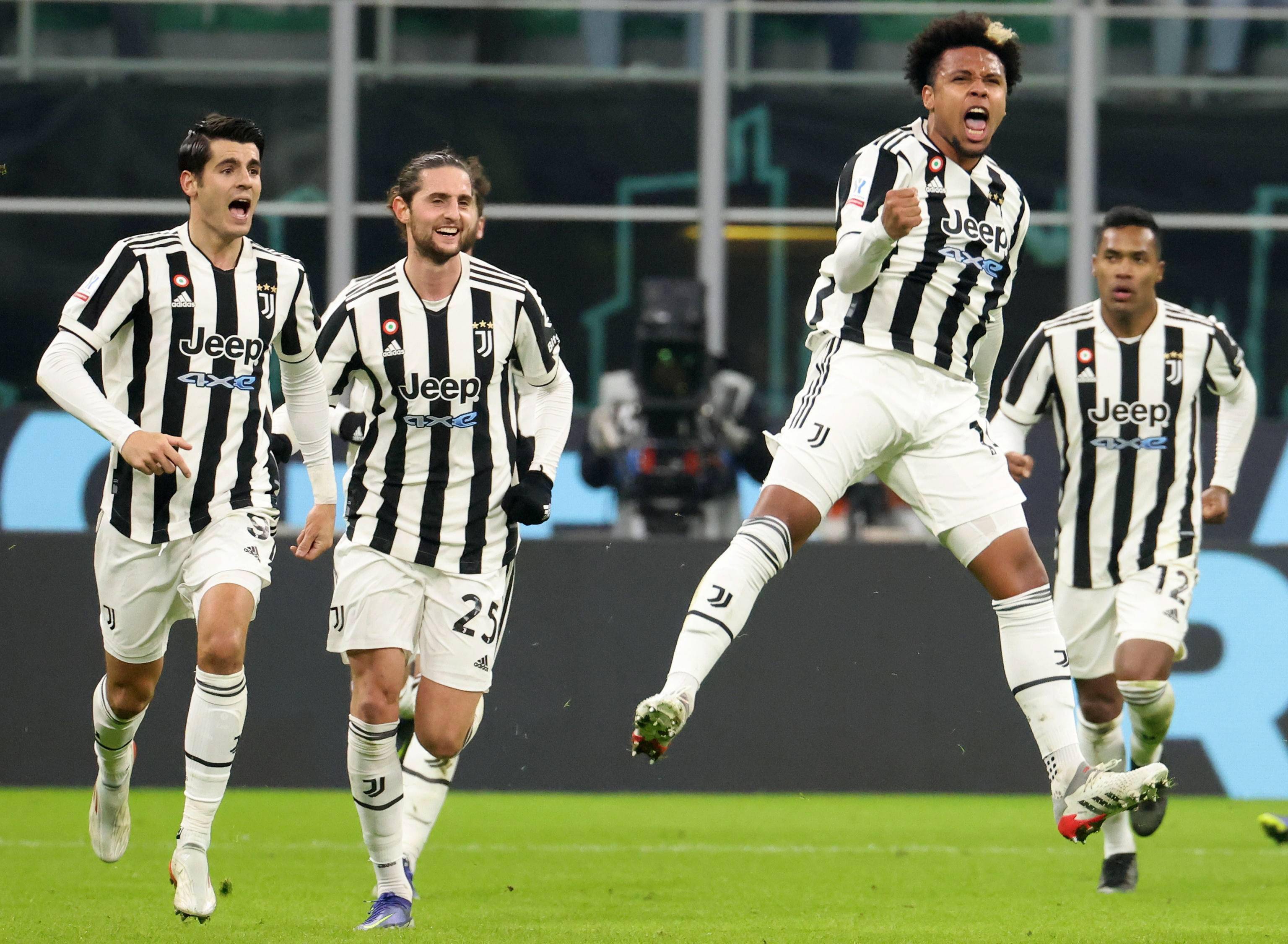 关于巴黎大胜摩纳哥,巩固榜首位置的信息 关于巴黎大胜摩纳哥,巩固榜首位置的信息