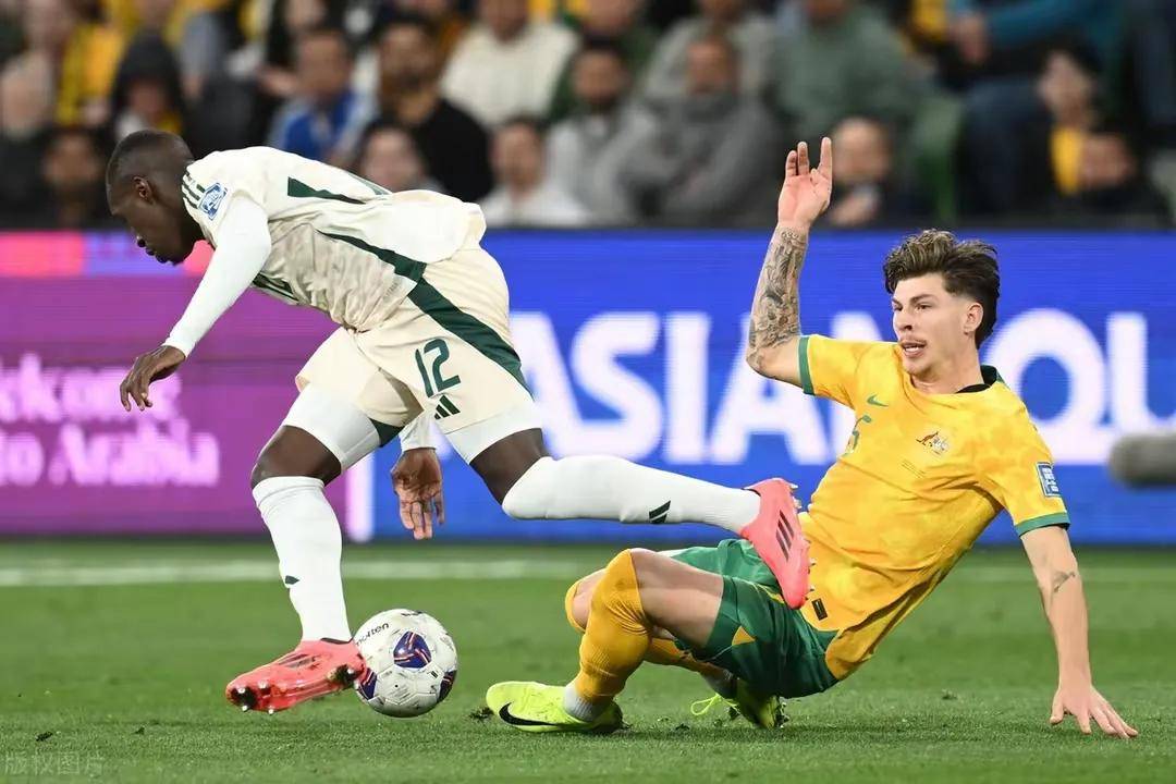 格拉纳达逆袭夺冠,威利克推射绝杀球的简单介绍 格拉纳达逆袭夺冠,威利克推射绝杀球的简单介绍